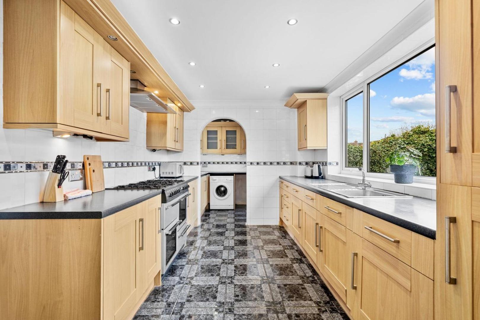 Bramcote Lane Spacious 5 Bedroom House ノッティンガム エクステリア 写真