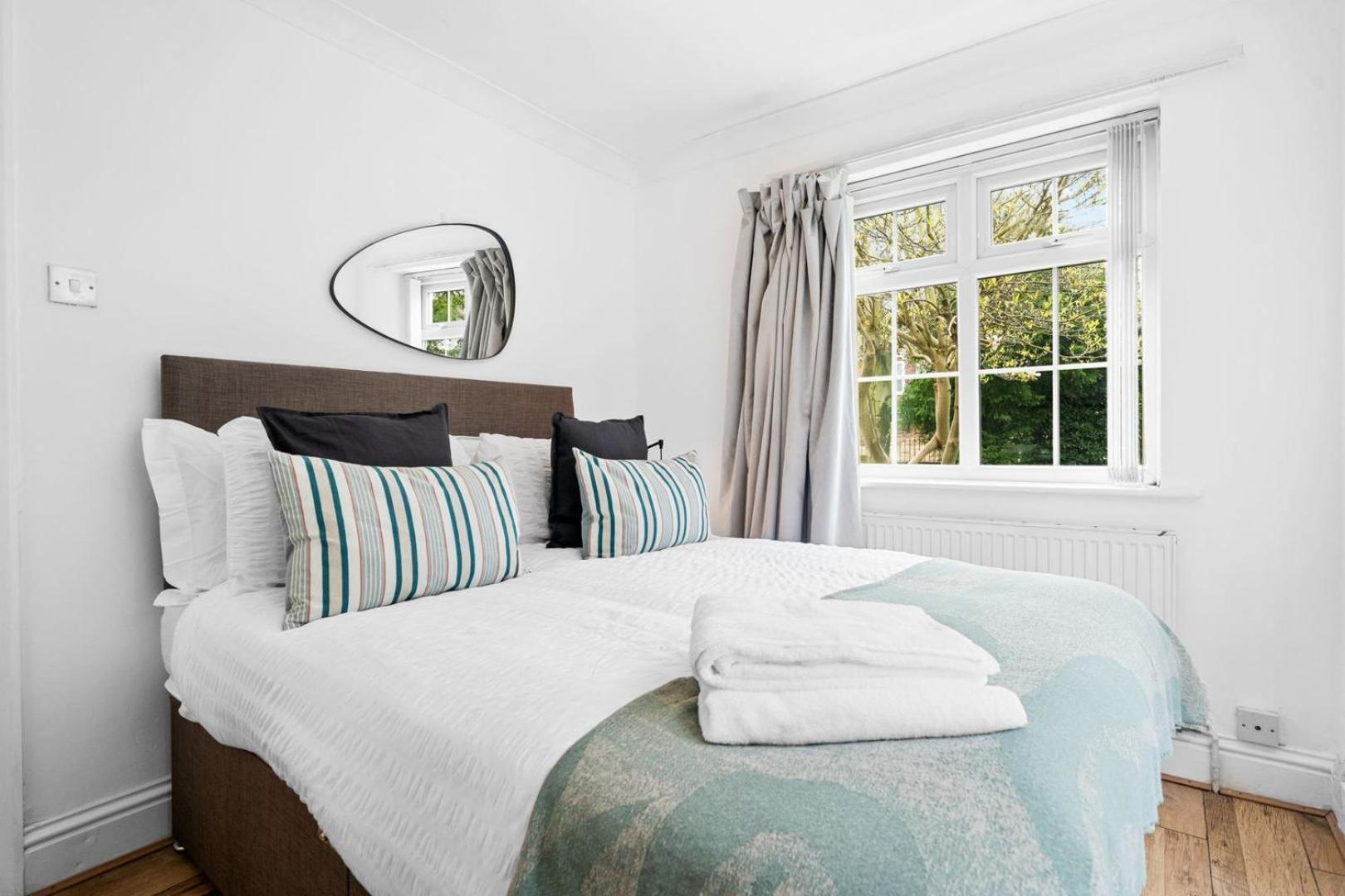 Bramcote Lane Spacious 5 Bedroom House ノッティンガム エクステリア 写真