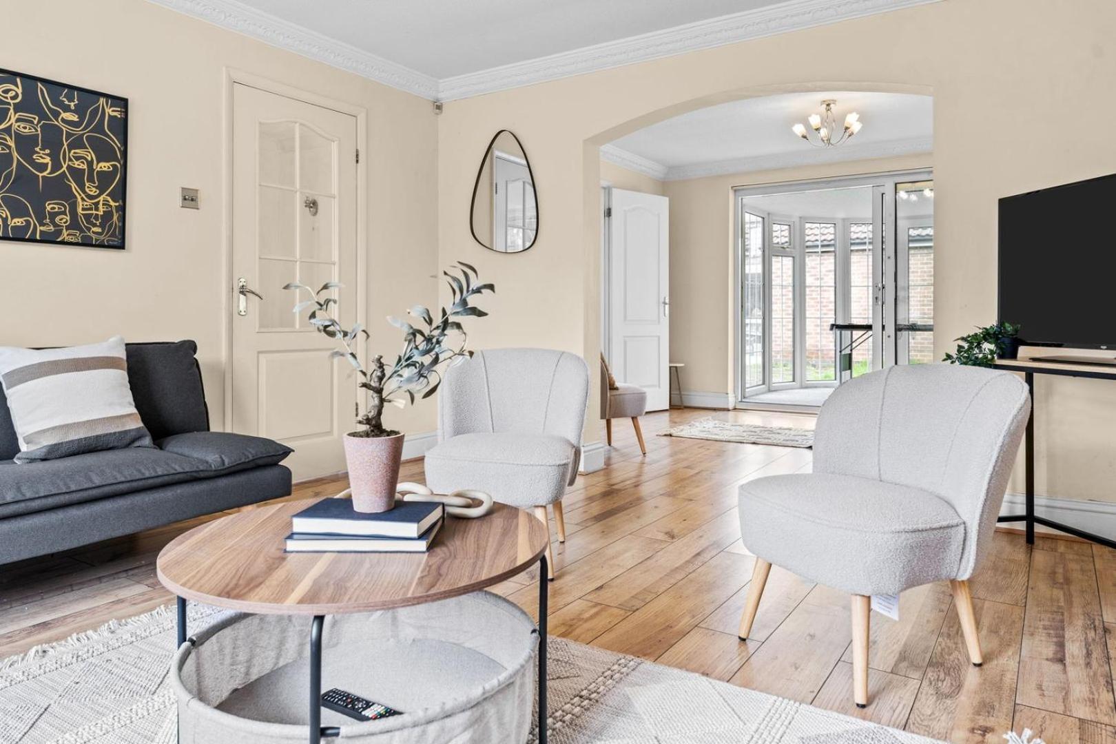 Bramcote Lane Spacious 5 Bedroom House ノッティンガム エクステリア 写真